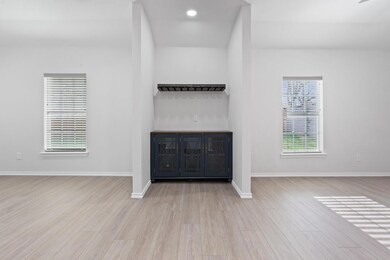 501 Shaw St, Cleburne, TX 76033 - photo 7