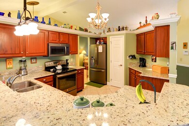 Kitchen 1.jpg
