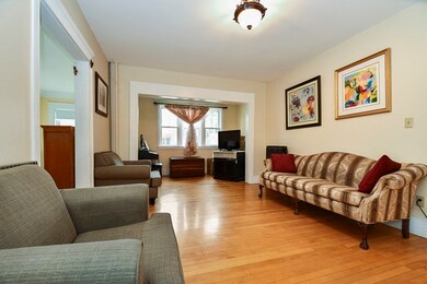 8 Hartshorn Ave, Worcester, MA 01602 - photo 3