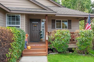 2035 SW 36th St, Redmond, OR 97756 - photo 2