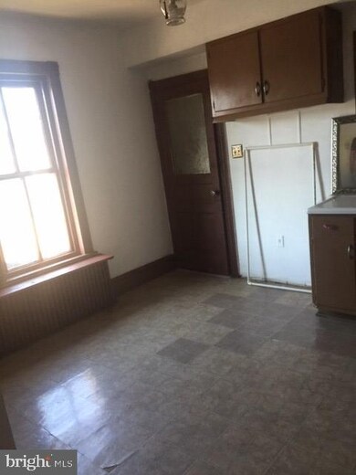 812 Pear St, Reading, PA 19601 - photo 7