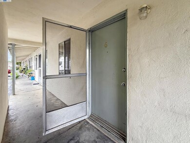 2225 Luz Ave, San Jose, CA 95116 - photo 3