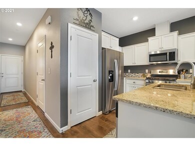 15540 SE Vivian Way, Happy Valley, Or, OR 97086 - photo 4