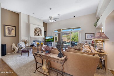 Spacious & bright great room