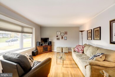 13222 Ingleside Dr, Beltsville, MD 20705 - photo 4