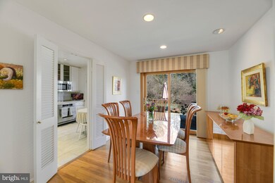 2431 Lexington Rd, Falls Church, VA 22043 - photo 7