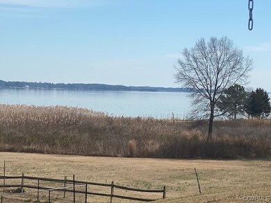 460 Marine Dr, Dunnsville, VA 22454 - photo 7