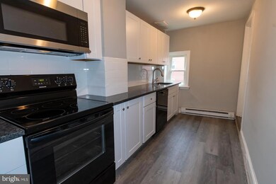 164 S Franklin St, Pottstown, PA 19464 - photo 7