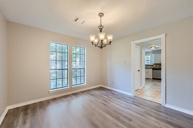 12118 Rocky Lake Dr, Houston, TX 77070 - photo 6