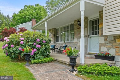 2938 Hickory Hill Rd, Norristown, PA 19403 - photo 6