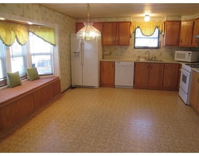 2 Bayberry Ln, Kingston, MA 02364 - photo 2