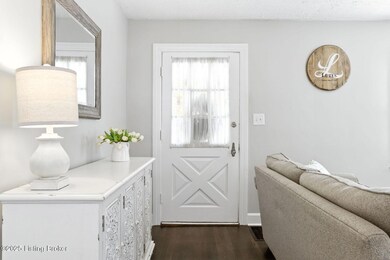 3112 Bobolink Rd, Louisville, KY 40213 - photo 2