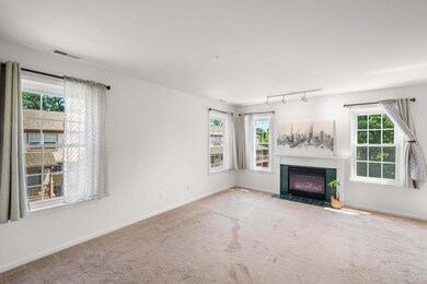 2860 Barclay Way, Ann Arbor, MI 48105 - photo 2