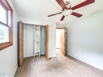 8476 Gibbs Ave, Kalamazoo, MI 49009 - photo 7