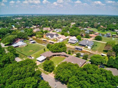 412 Mercury Ct, Granbury, TX 76049 - photo 4