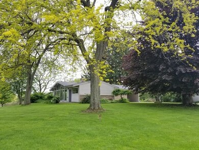 3212 E 400 S, La Porte, IN 46350 - photo 2