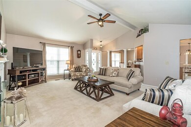 Spacious vaulted great room