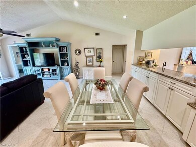 3695 Amberly Cir unit 305, Naples, FL 34112 - photo 5