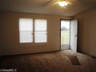 451 Branchwood Rd, Statesville, NC 28625 - photo 5