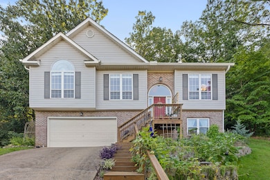 327 Cyndica Dr, Chattanooga, TN 37421 - photo 2