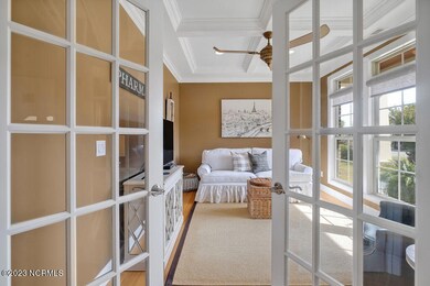 1006GoldenSandsWay-04