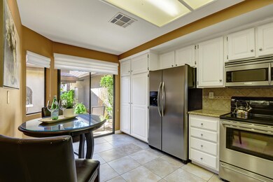 KITCHEN ANGLED MLS