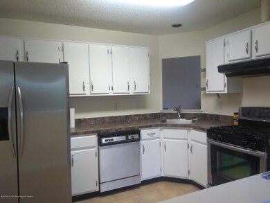 Eat In Kitchen
