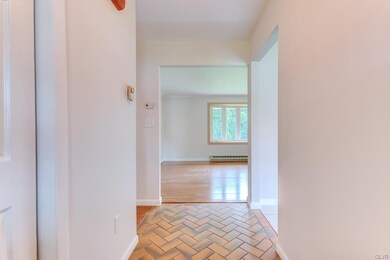 1881 Brookside Rd, Macungie, PA 18062 - photo 6