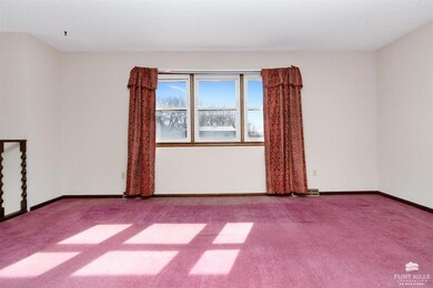 1217 Frontier Ln, Manhattan, KS 66503 - photo 6