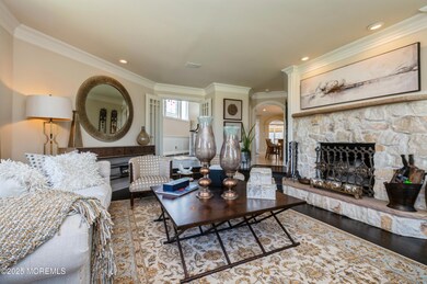 06_106TheTerrace_165_LivingRoom_HiRes -