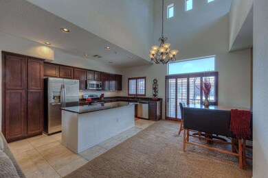 005_Kitchen and Dining