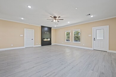 147 Knollwood Dr, Livingston, TX 77351 - photo 6