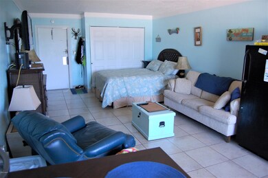 living area 1