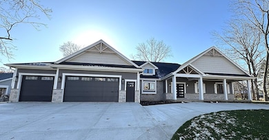 1620 Prestwick Dr unit 20-43, Lake Geneva, WI 53147 - photo 2