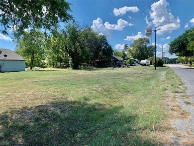 TBD E Elm St, Celina, TX 75009 - photo 5