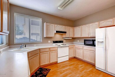 2124 N 30th St Mesa AZ 85213-large-007-K