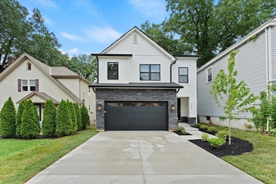 3259 Berwyn Place, Cincinnati, OH 45209 - photo 4