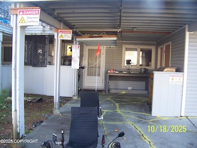 3333 Lakeshore Dr unit 2, Anchorage, AK 99517 - photo 4