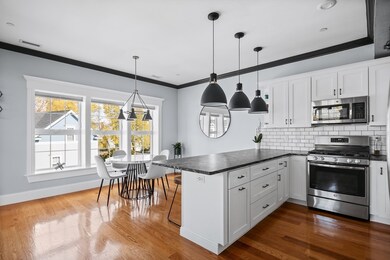 11 S Mason St unit 10, Salem, MA 01970 - photo 4