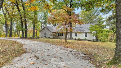 11114 Pumpkin Hill Dr, Bentonville, AR 72712 - photo 2