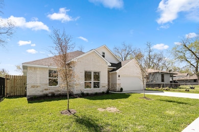 1917 Wavell St, Houston, TX 77088 - photo 3