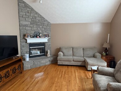 906 Birch Ct, Maysville, KY 41056 - photo 4