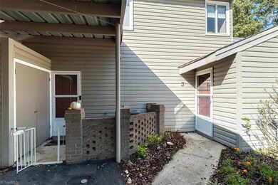 2209 Hickory Run unit 3, Graham, NC 27253 - photo 3