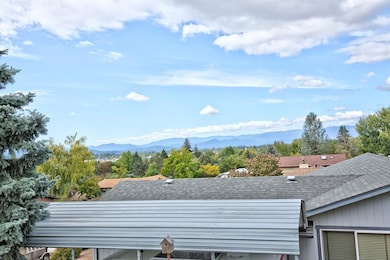 504 NE Royal Dr, Grants Pass, OR 97526 - photo 3