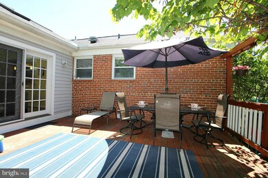 302 Kent St, Falls Church, VA 22046 - photo 7