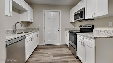 8925 Dandy Ave, Jacksonville, FL 32211 - photo 4