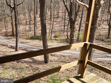 64 Stauffer Ln, Auburn, PA 17922 - photo 7