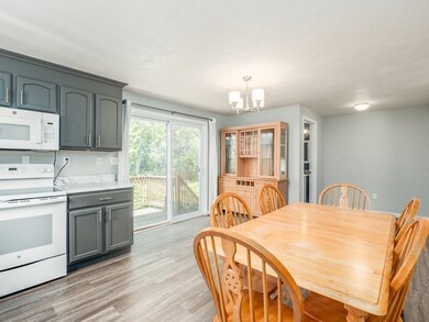 90 Loxwood St unit B, Worcester, MA 01604 - photo 5