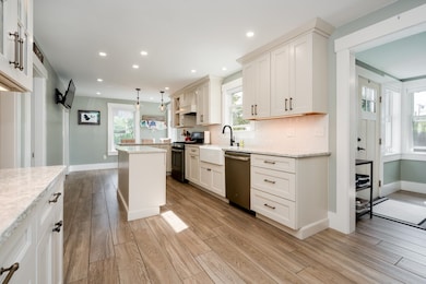 24 Badger St, Concord, NH 03301 - photo 3