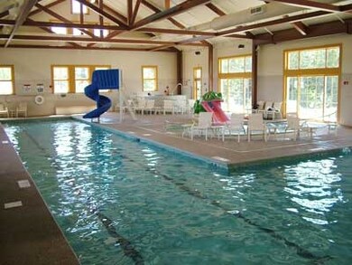 260; Qtr. I V Jackson Gore Inn, Ludlow, VT 05149 - photo 6